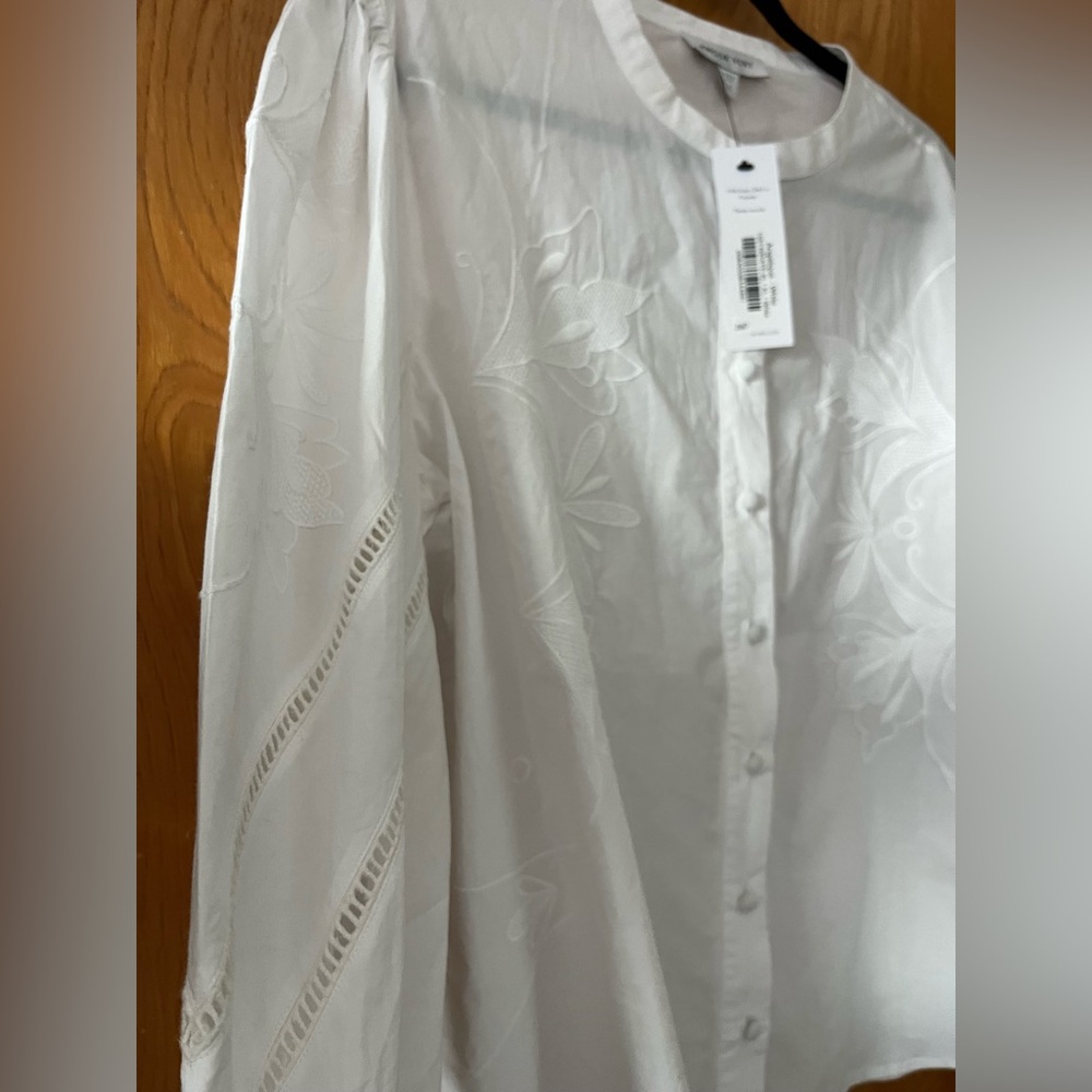 Amour Vert Angelique white embroidered button down collarless poplin blouse XL - Picture 8 of 13